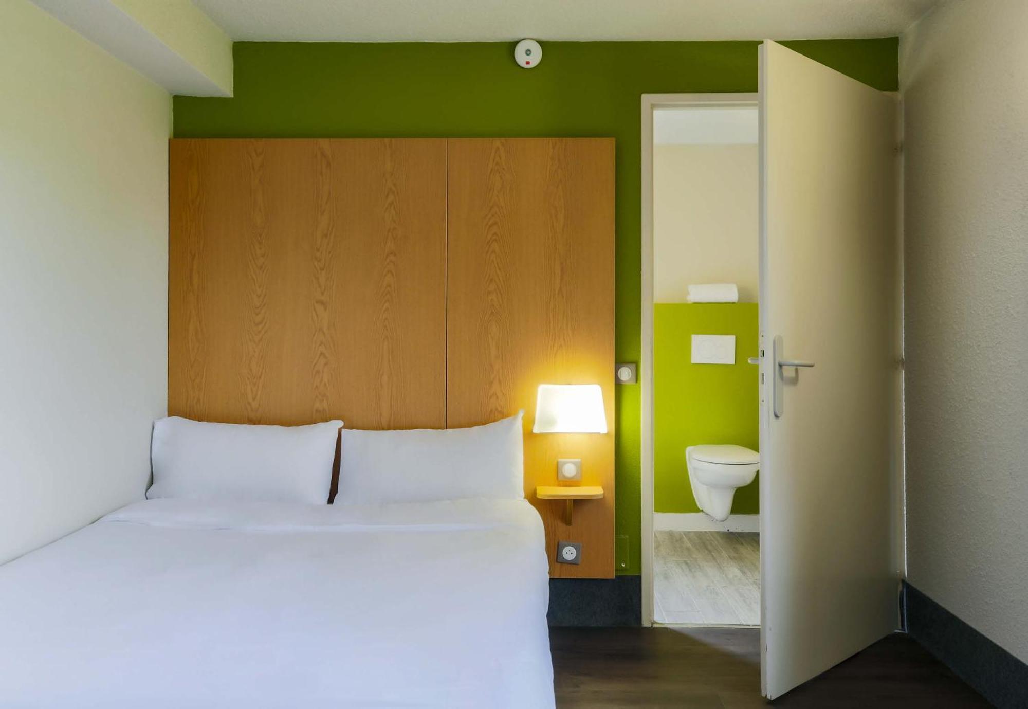 B&B Hotel Verdun Buitenkant foto